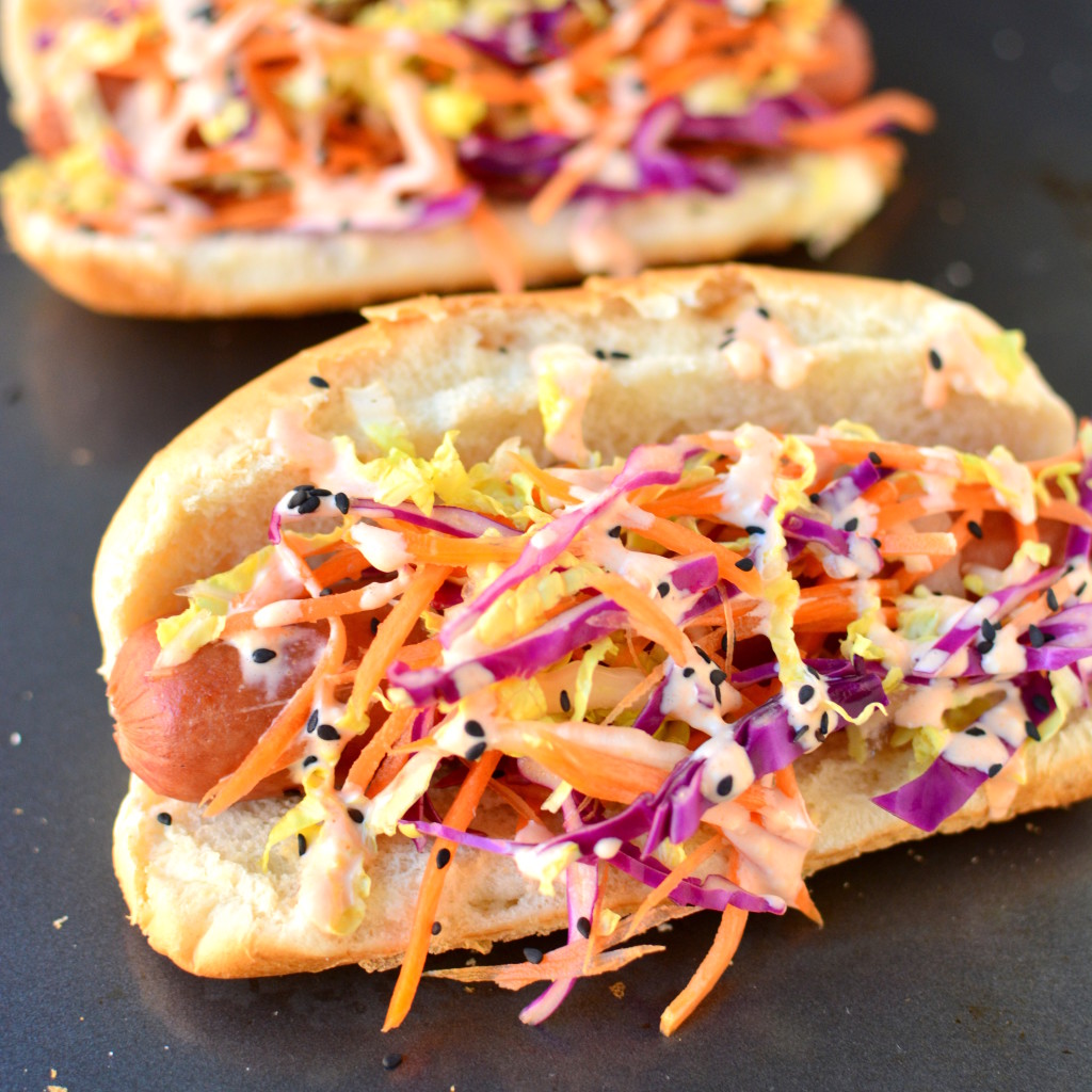 Sriracha Slaw Hot Dogs builicious